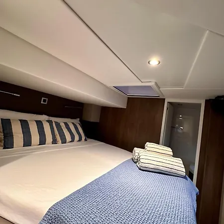 Bateau-hôtel Fox Bali