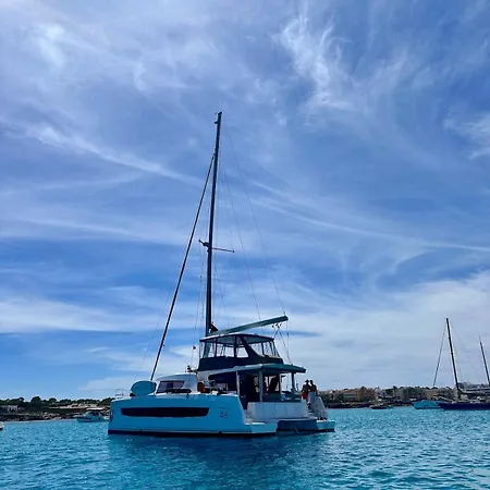 Bateau-hôtel Fox Bali