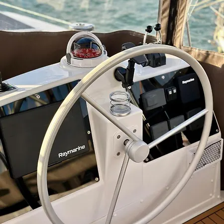 Fox Bali Bateau-hôtel
